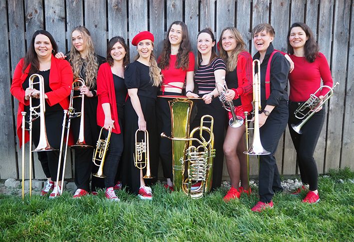 Erleben Sie den KulturSommerQuartier im Königsbad! Musik, Theater und Konzerte in Forchheim vom 26. Mai bis 10. September 2023. Vielfältiges Programm für alle Altersgruppen. Seien Sie dabei!