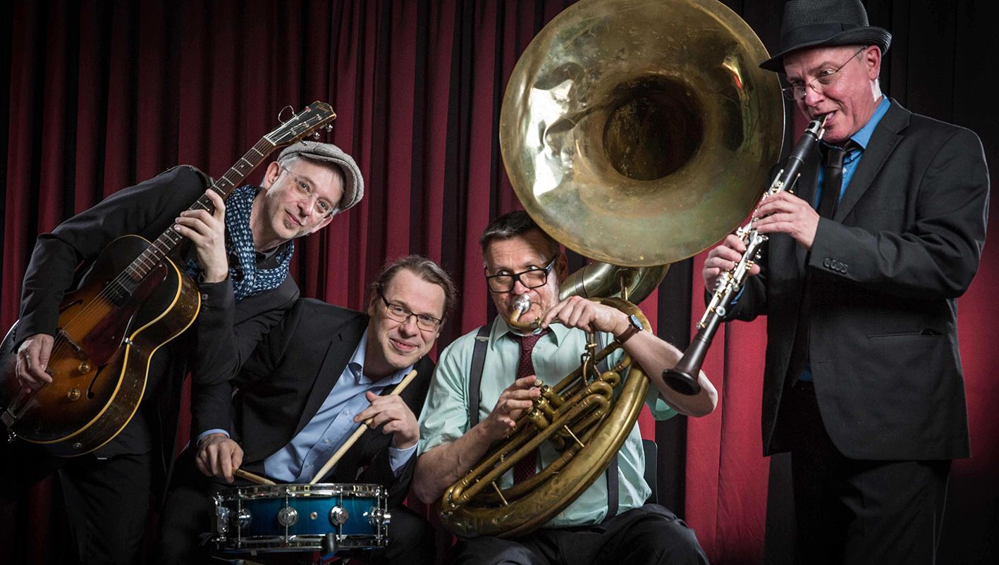 „ausgefallen – ausgezeichnet“ - Kunsthandwerkermarkt rund um die Kaiserpfalz