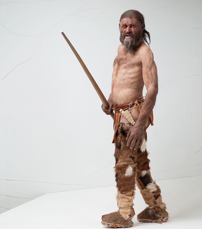 Entdecken Sie die faszinierende Welt der Steinzeit in der Ausstellung 'STEINZEIT. Einfach genial!' im Stadtmuseum Erlangen. Tauchen Sie ein in die Geschichte und Bedeutung von textilen Produkten aus dieser Epoche. Nur bis 22.10.2023