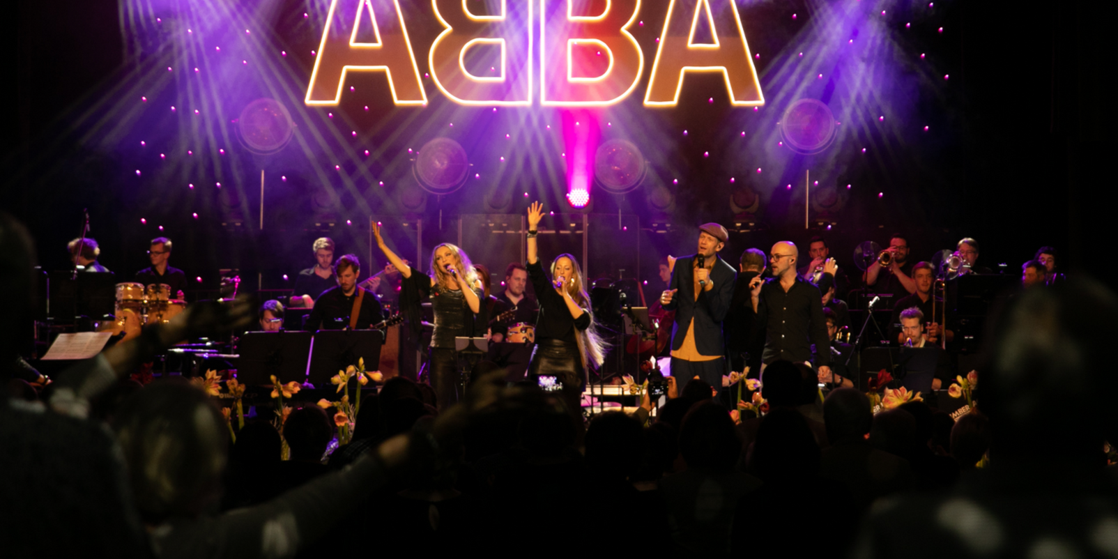 Die Nürnberger Symphoniker treffen ABBA Forever - Ein Dankeschön an die Musik am 11.11.23