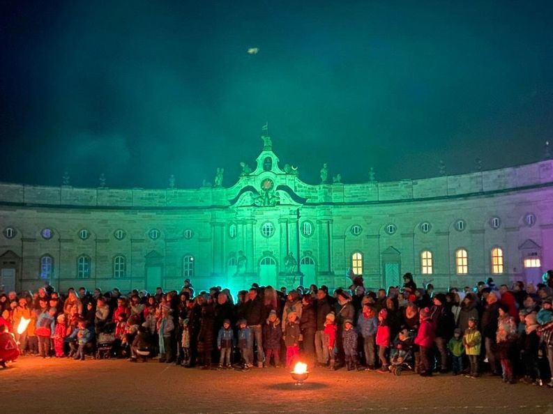Voradventliche Magie in einer Märchenschlosskulisse - WinterLust auf Schloss Weissenstein