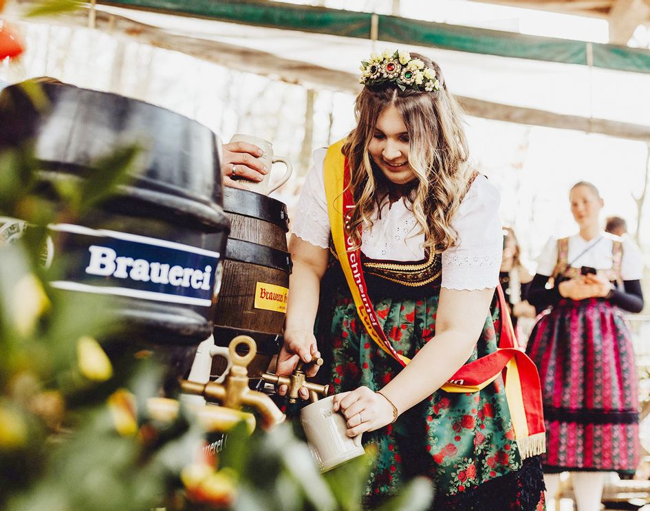 Die Saisoneröffnung im Forchheimer Kellerwald wird gebührend gefeiert