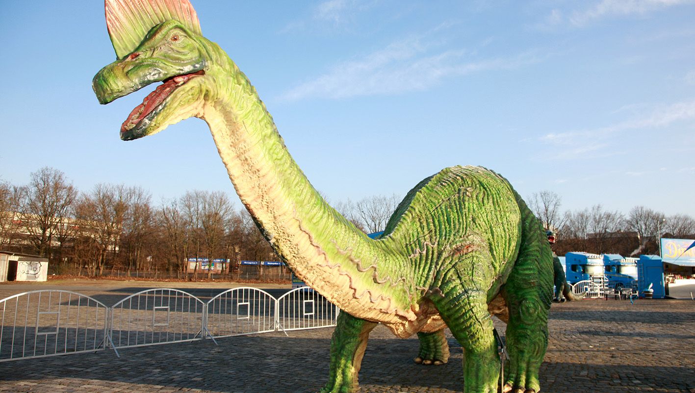 Willkommen in der Urzeit: Europas größte mobile Dinosaurier-Ausstellung kommt vom 18. - 26.10.25 nach Forchheim!