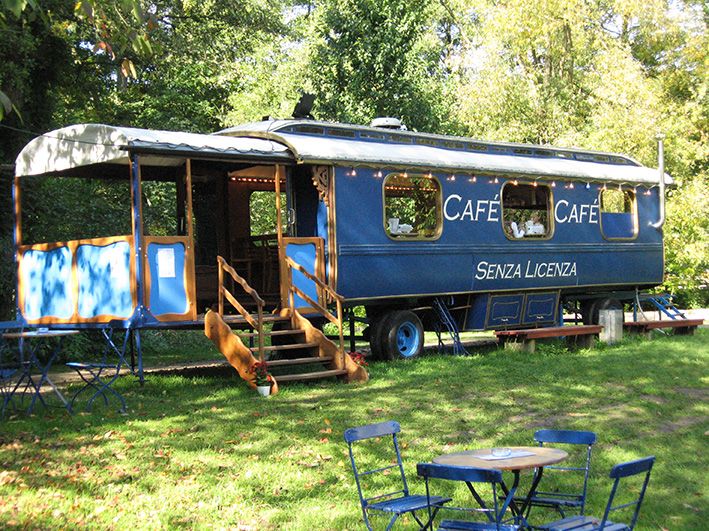 3 in einem: Theater, Konzert und Film beim Gastspiele von Comoedia Mundi in Erlangen