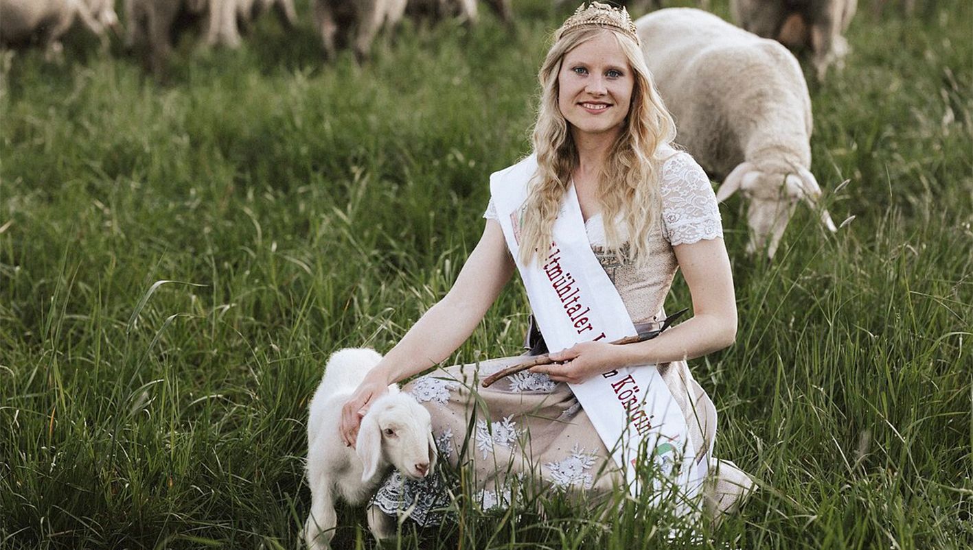 Der traditionelle Altmühltaler Lamm-Abtrieb in Böhming – ein einzigartiges Erlebnis für Naturfreunde und Familien, begleitet von regionalem Handwerk und kulinarischen Spezialitäten