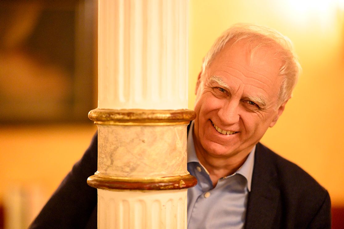 Bruno Jonas am 24.10.2024 in Erlangen: Satirischer Abend im Redoutensaal – jetzt Tickets sichern!