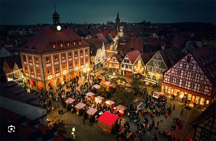 dvents- und Weihnachtsmärkte in Frankens Mehrregion mit festlicher Atmosphäre und kulinarischen Köstlichkeiten