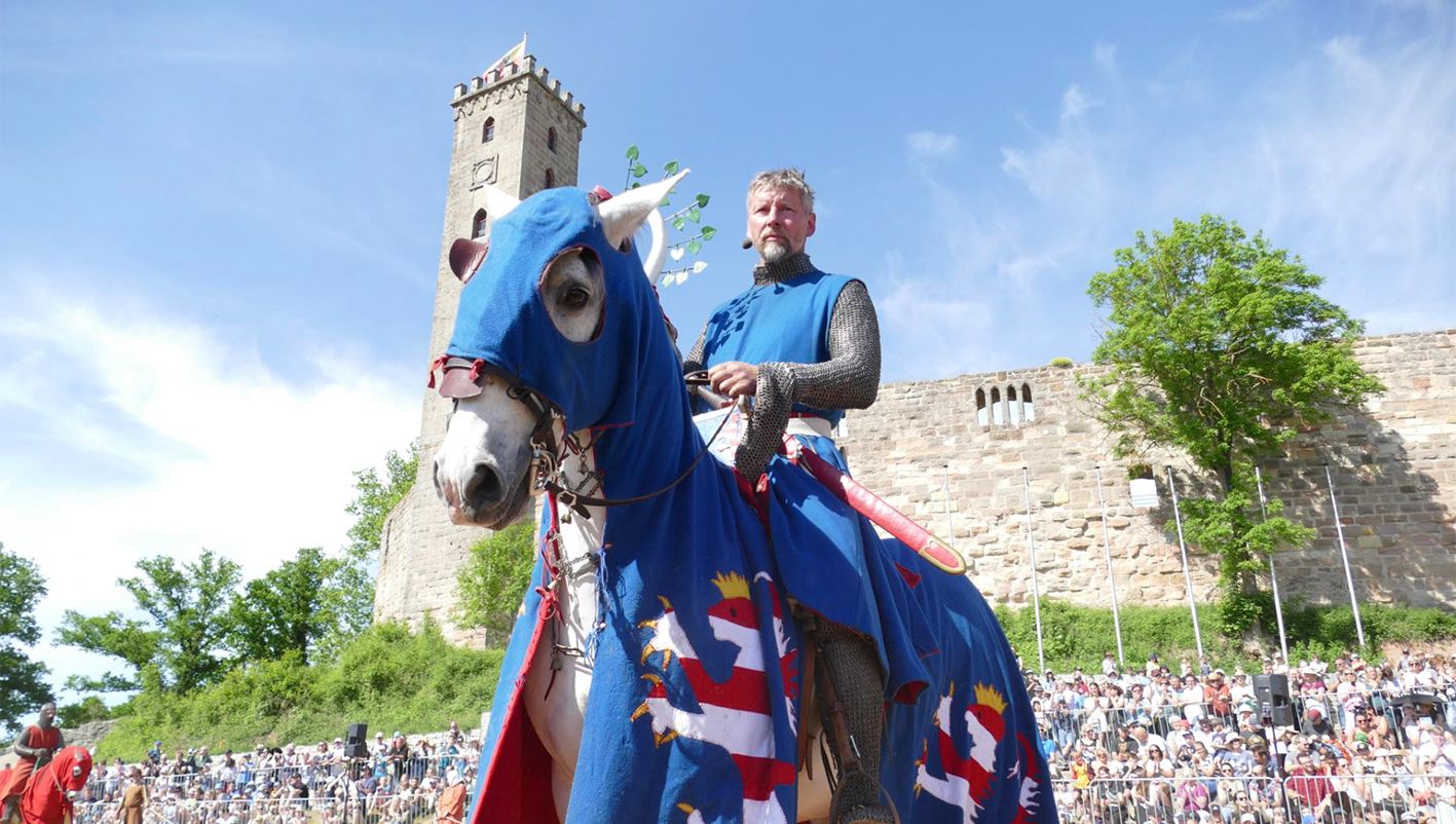 Spannende Ritterkämpfe beim Ritterturnier Burg Abenberg erleben