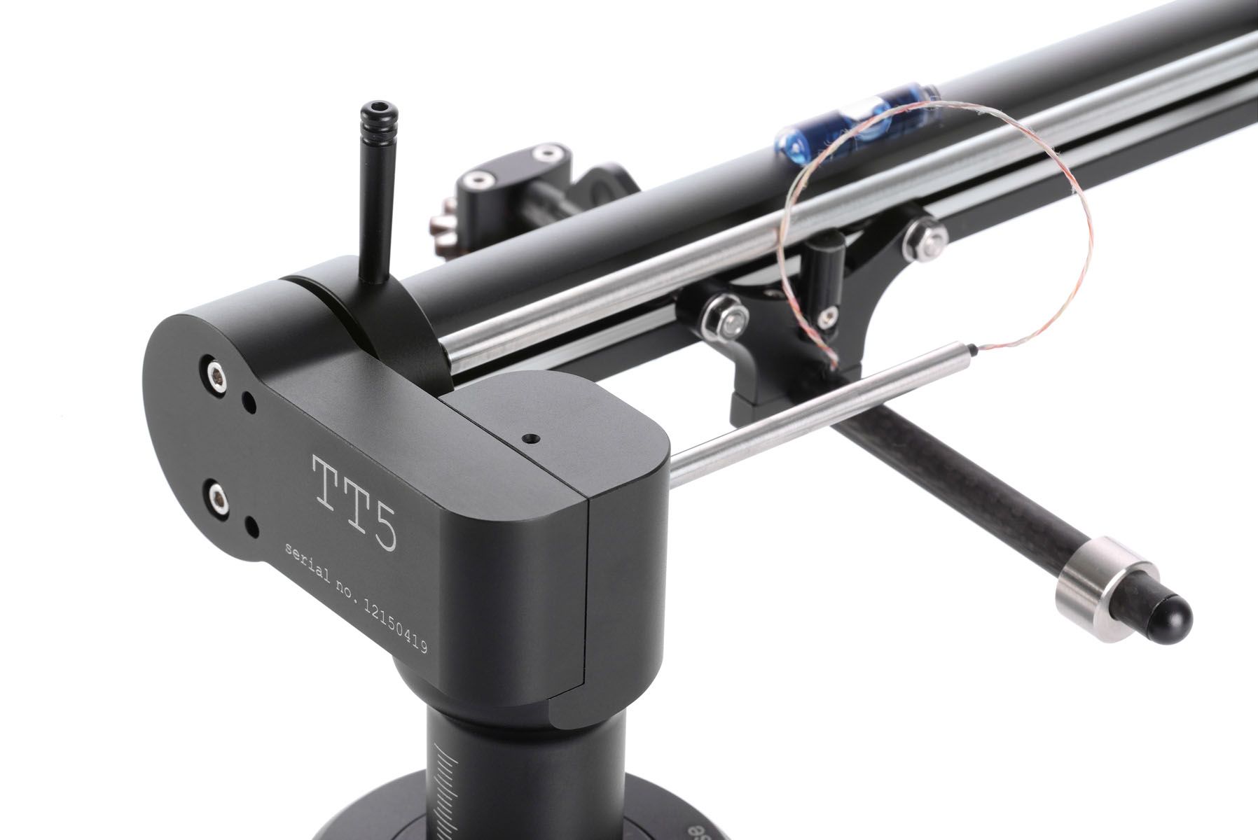 A close-up view of the black Clearaudio TT5 tangential tonearm from above, showing the clearly visible ‘TT5’ model engraving and the fine adjustment elements against a white background.
