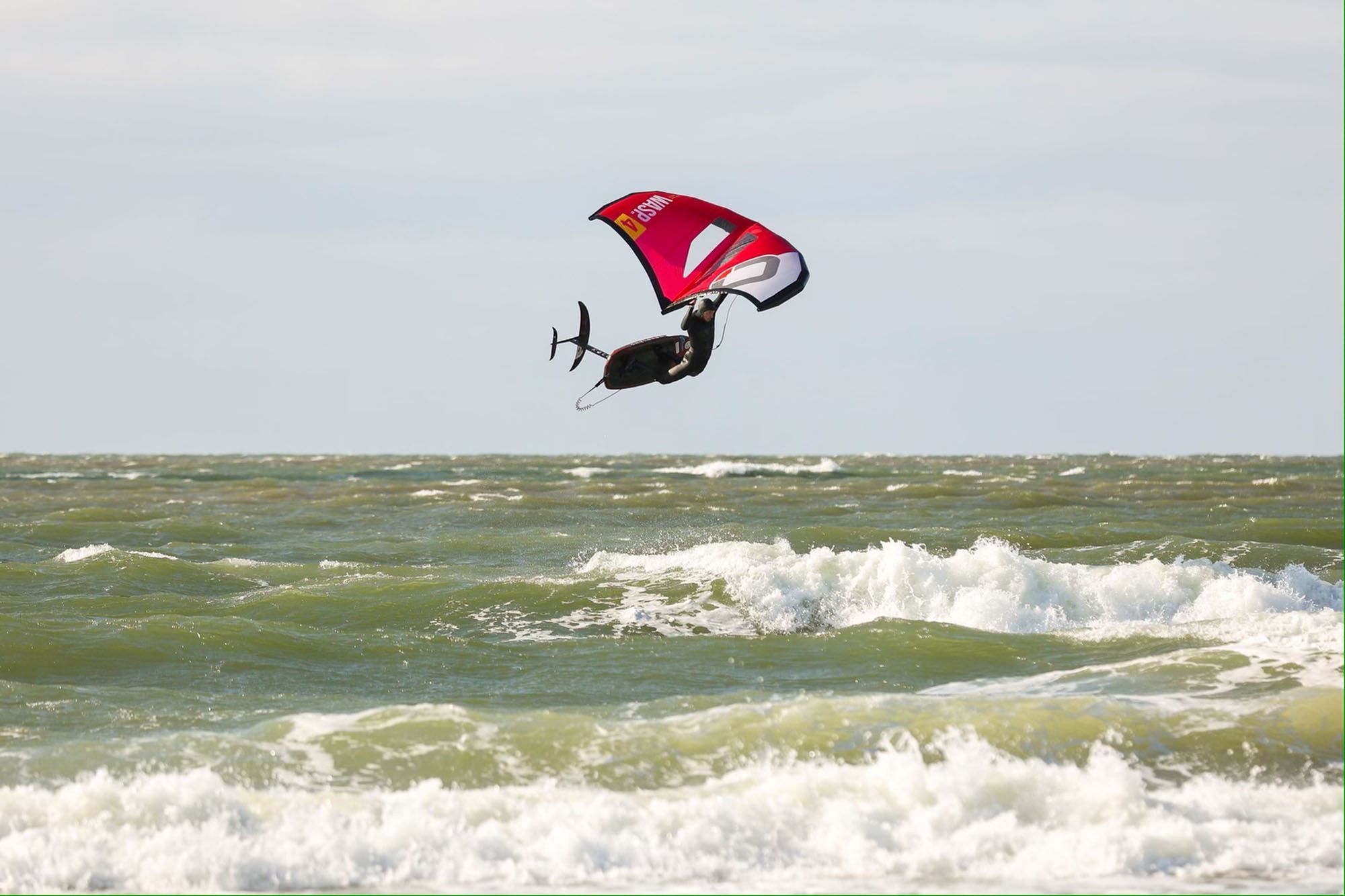Wingfoiler vom Surfhouse Sylt