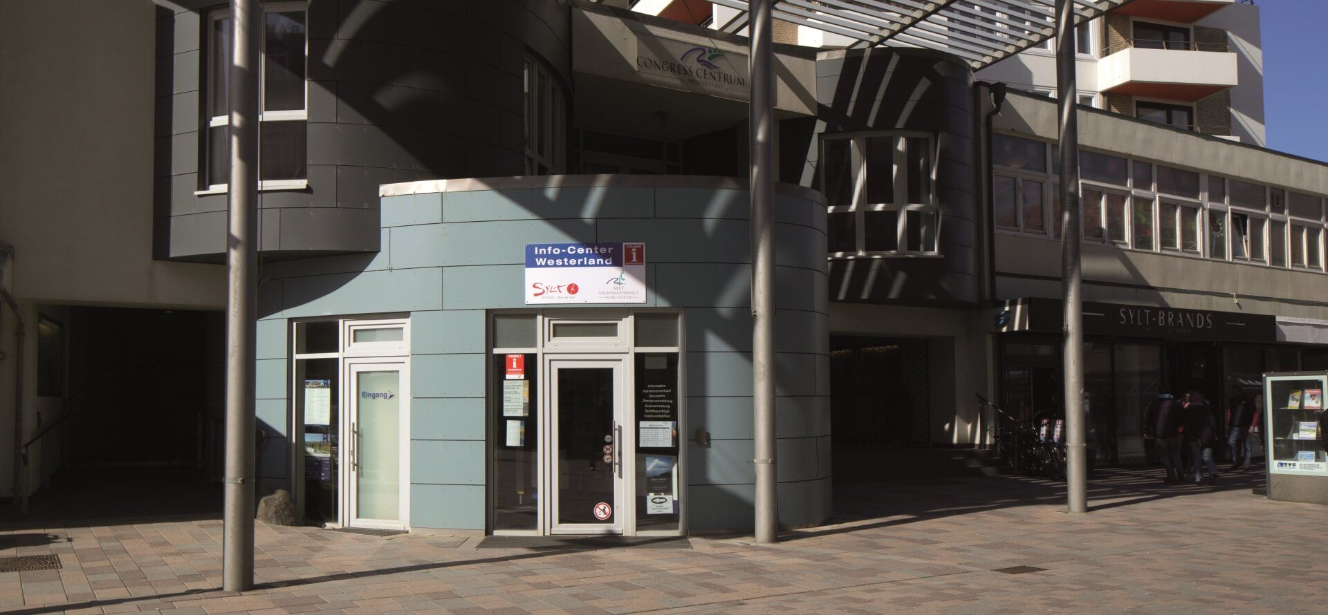 Info Center Außenansicht mit Congress Centrum Sylt