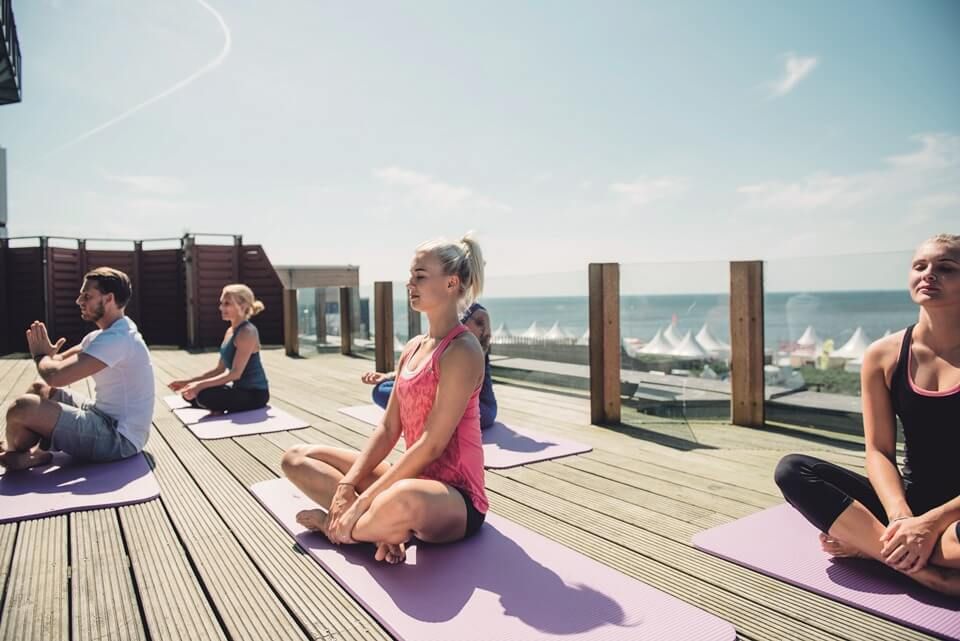 Feelgood Yoga mit unserer Trainerin Luisa