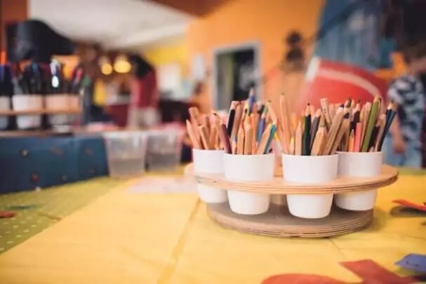 Bastelanleitung Blumen-Fensterbild