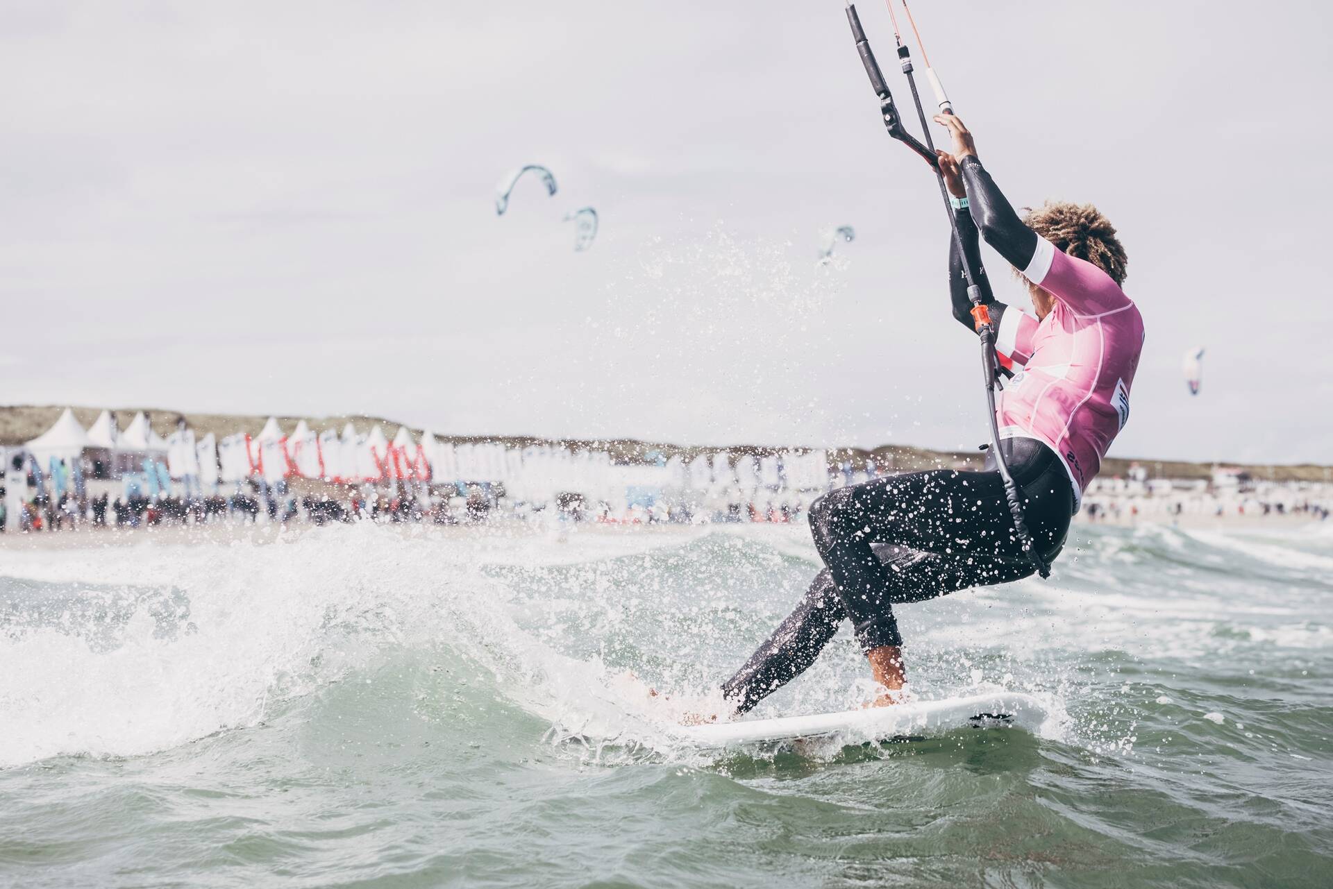 der Kitesurfer Matchu Lopes beim Kitesurf World Cup Sylt