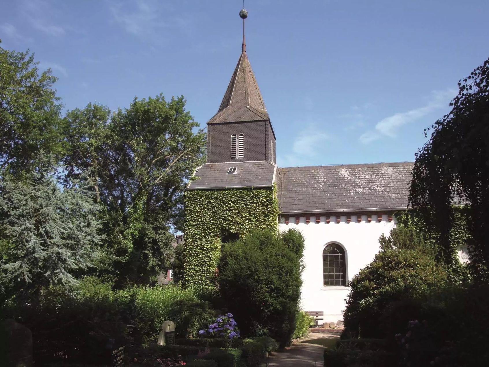 Dorfkirche St. Niels