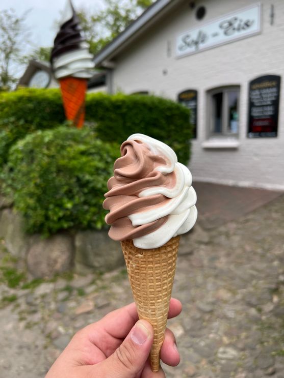 Küchenkate gemischtes Softeis