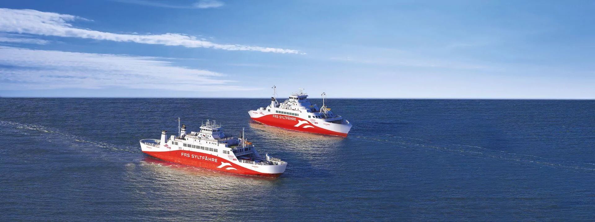 die beiden Fähren der FRS Syltfähre auf der Nordsee