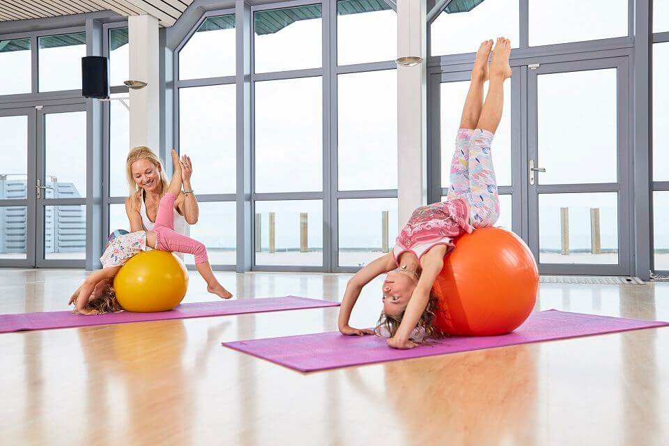 Ivettes Kinderyoga im Syltness Center