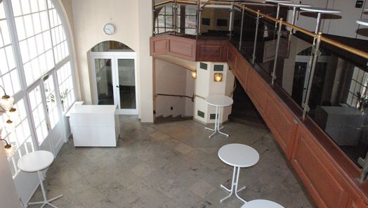 Alter Kursaal am Rathausplatz in Westerland - Foyer von oben