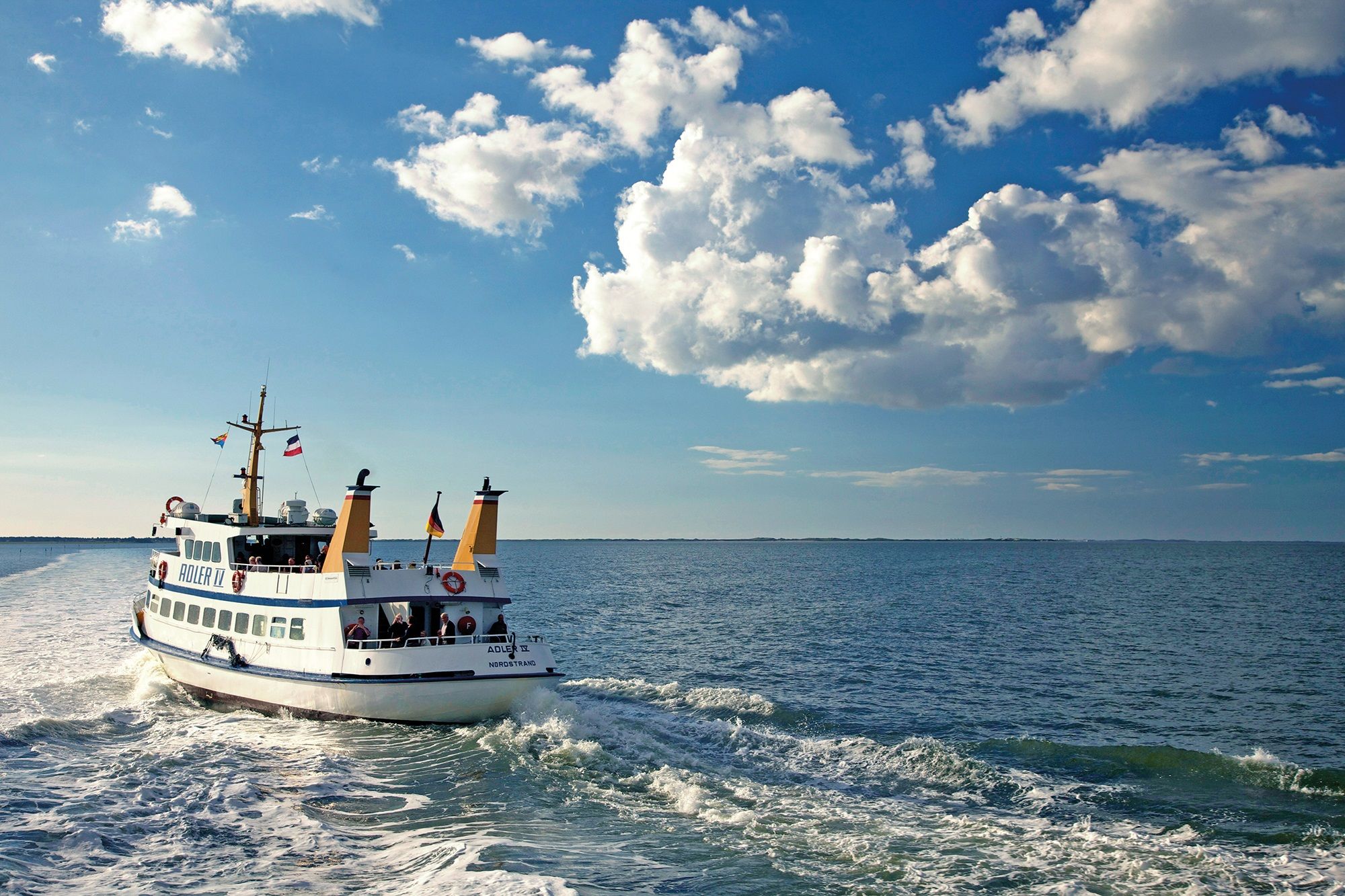 Adler IV der Reederei Adler-Schiffe