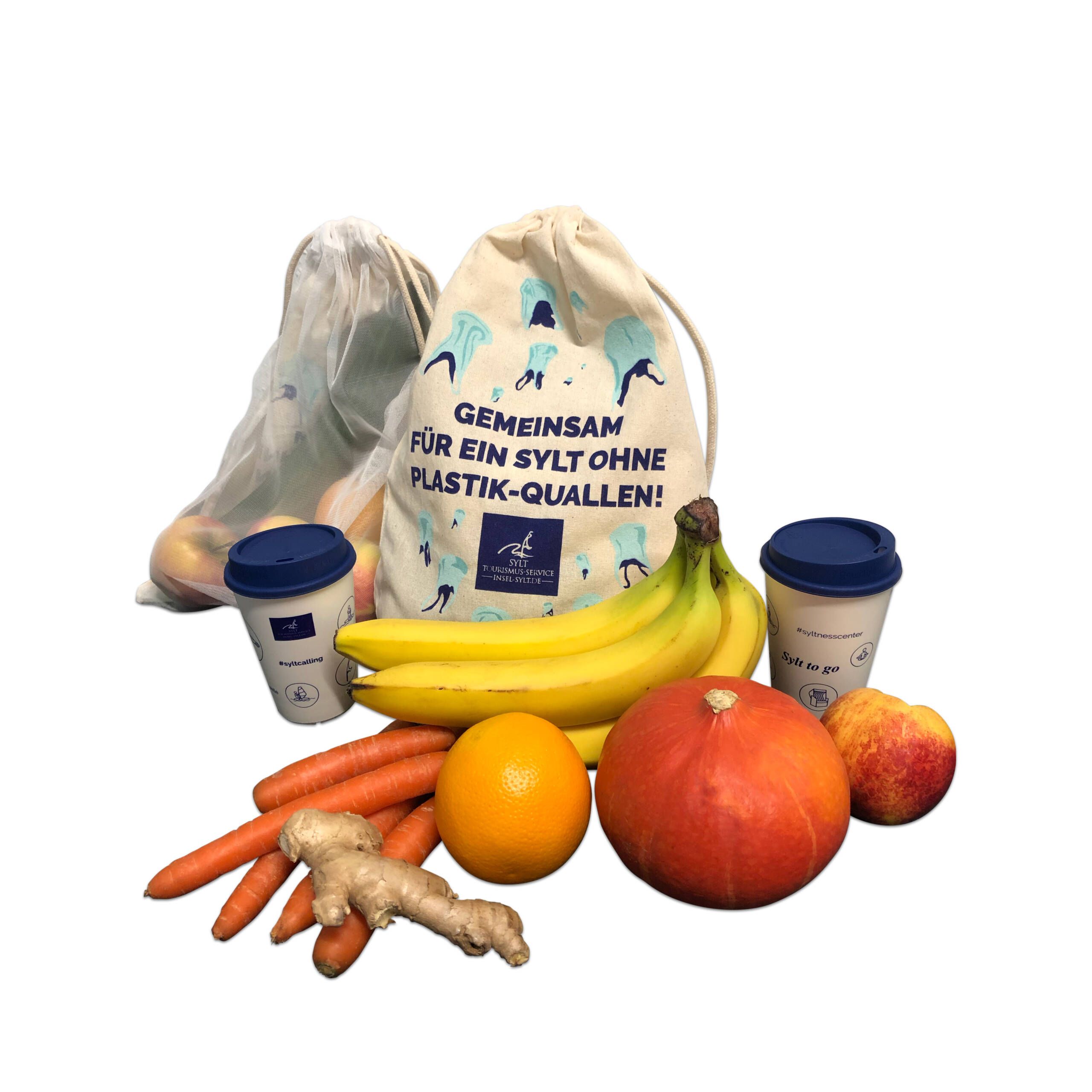 Obst- und Gemüsebeutel, Mehrwegbecher und Obst