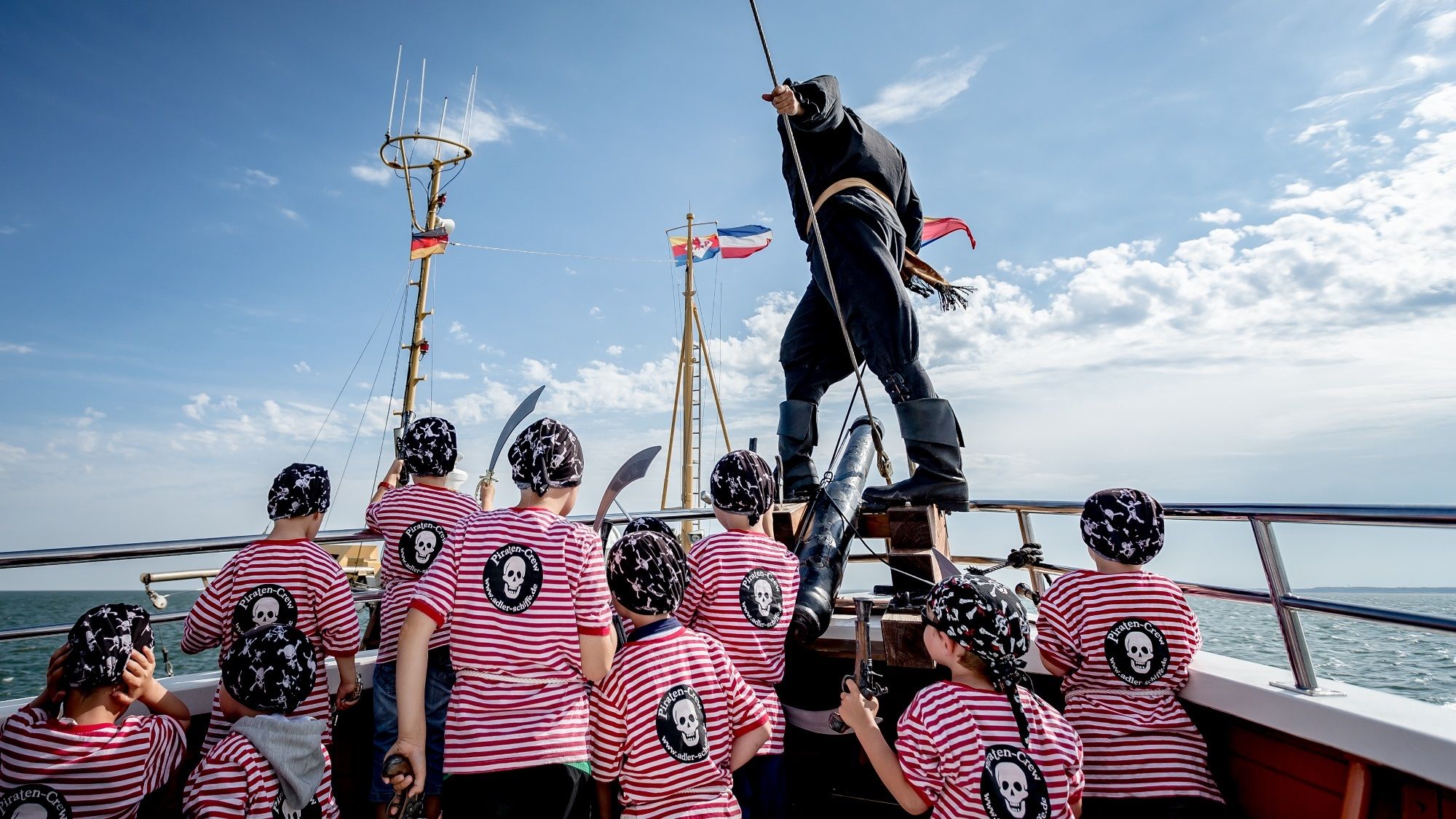 Piratenfahrt ab List auf Sylt mit der Reederei Adler-Schiffe