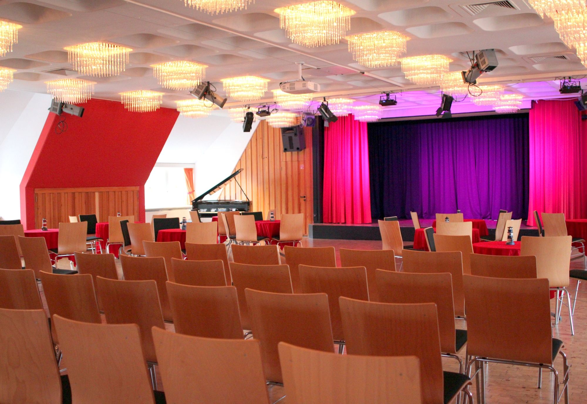 Kursaal Rantum mit Veranstaltungsbestuhlung