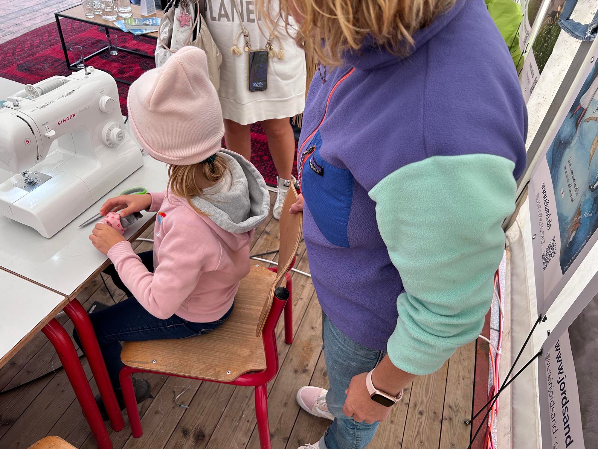 MeerLeben e.V. im Nachhaltigkeitszelt auf dem Windsurf World Cup Sylt