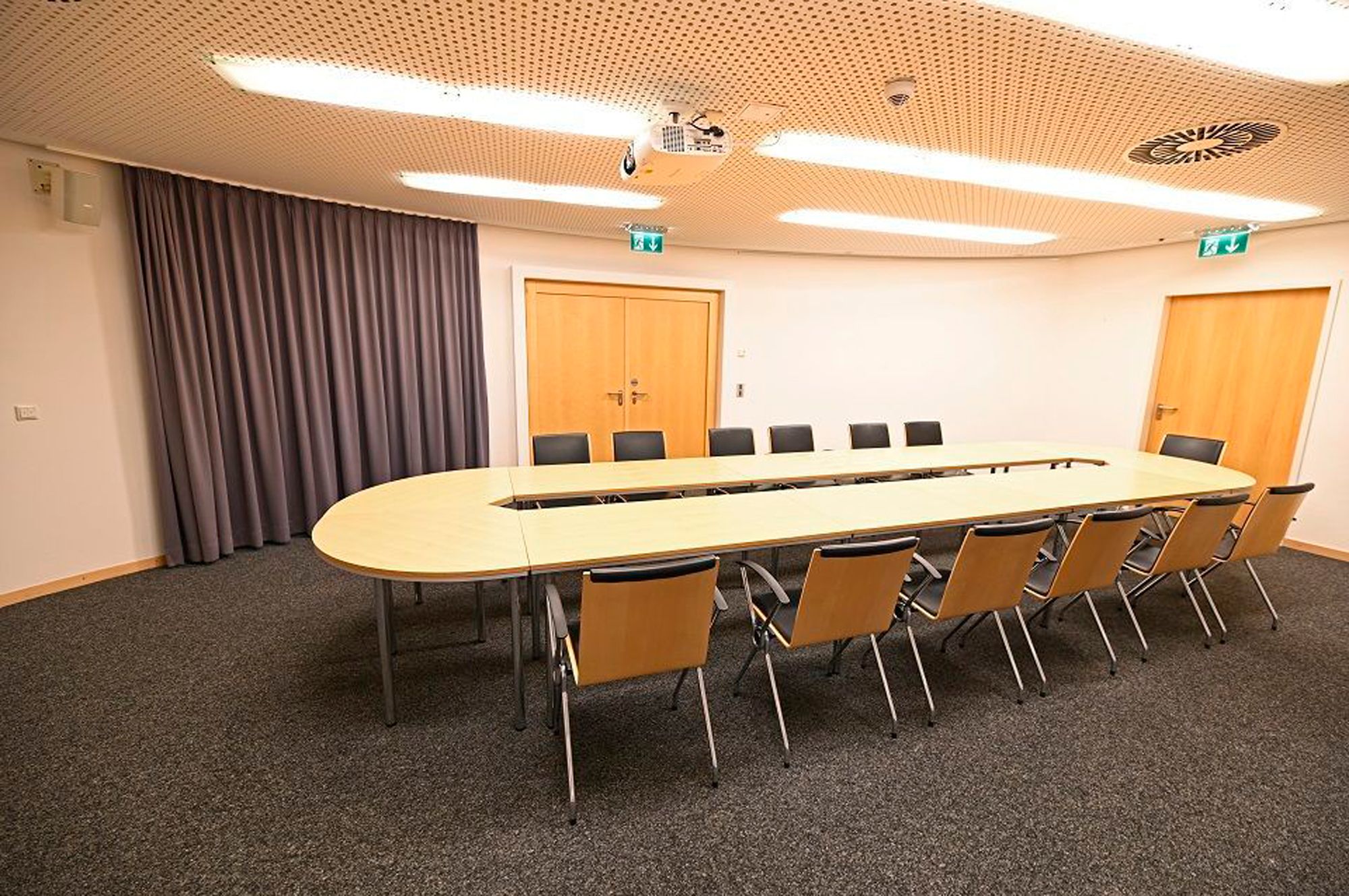 U-Form-Bestuhlung im Raum Kaiser im Congress Centrum Sylt