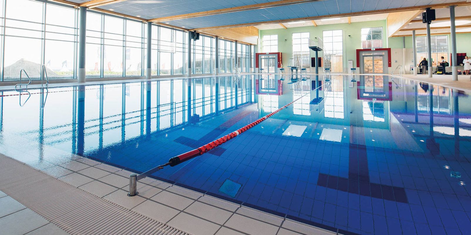 Sportbecken für Vereinsveranstaltung reserviert