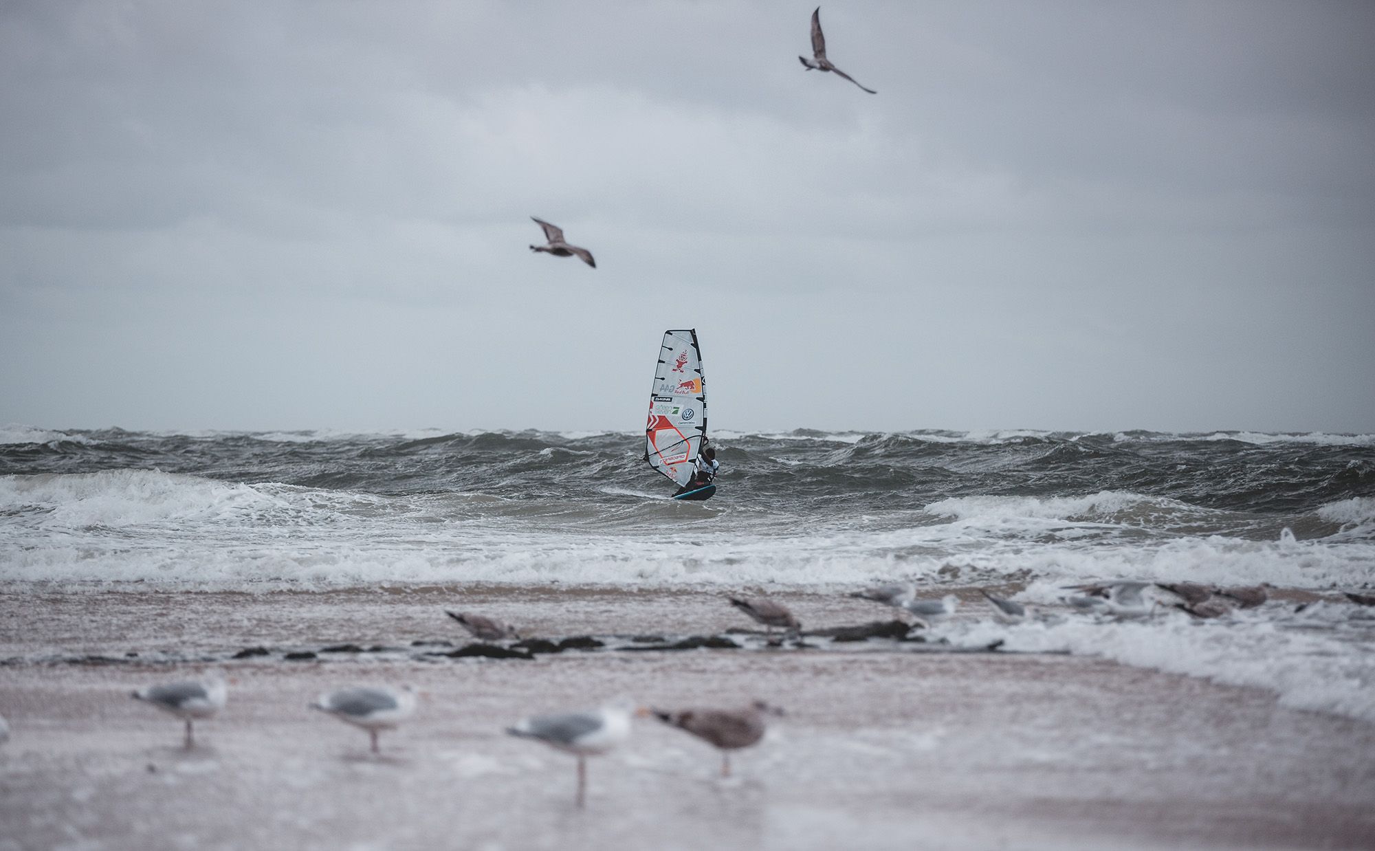 Windsurfer Philip Köster beim Windsurf World Cup Sylt am Brandenburger Strand in Westerland auf Sylt
