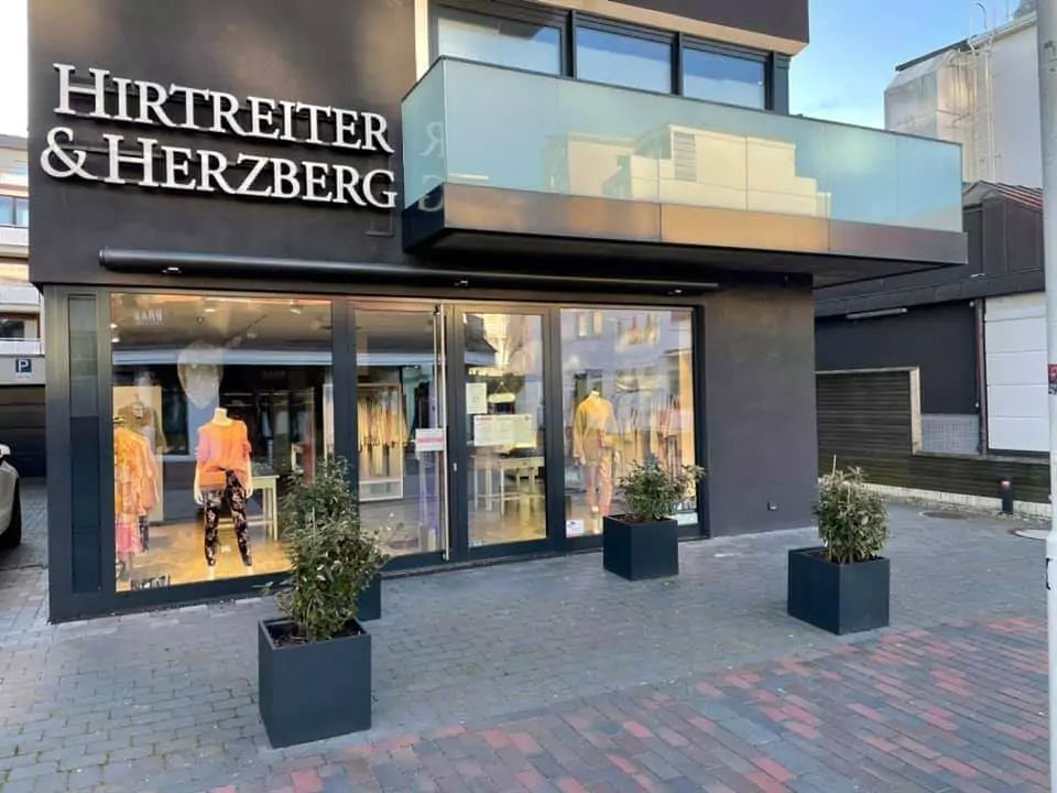 Hirtreiter & Herzberg Store außen
