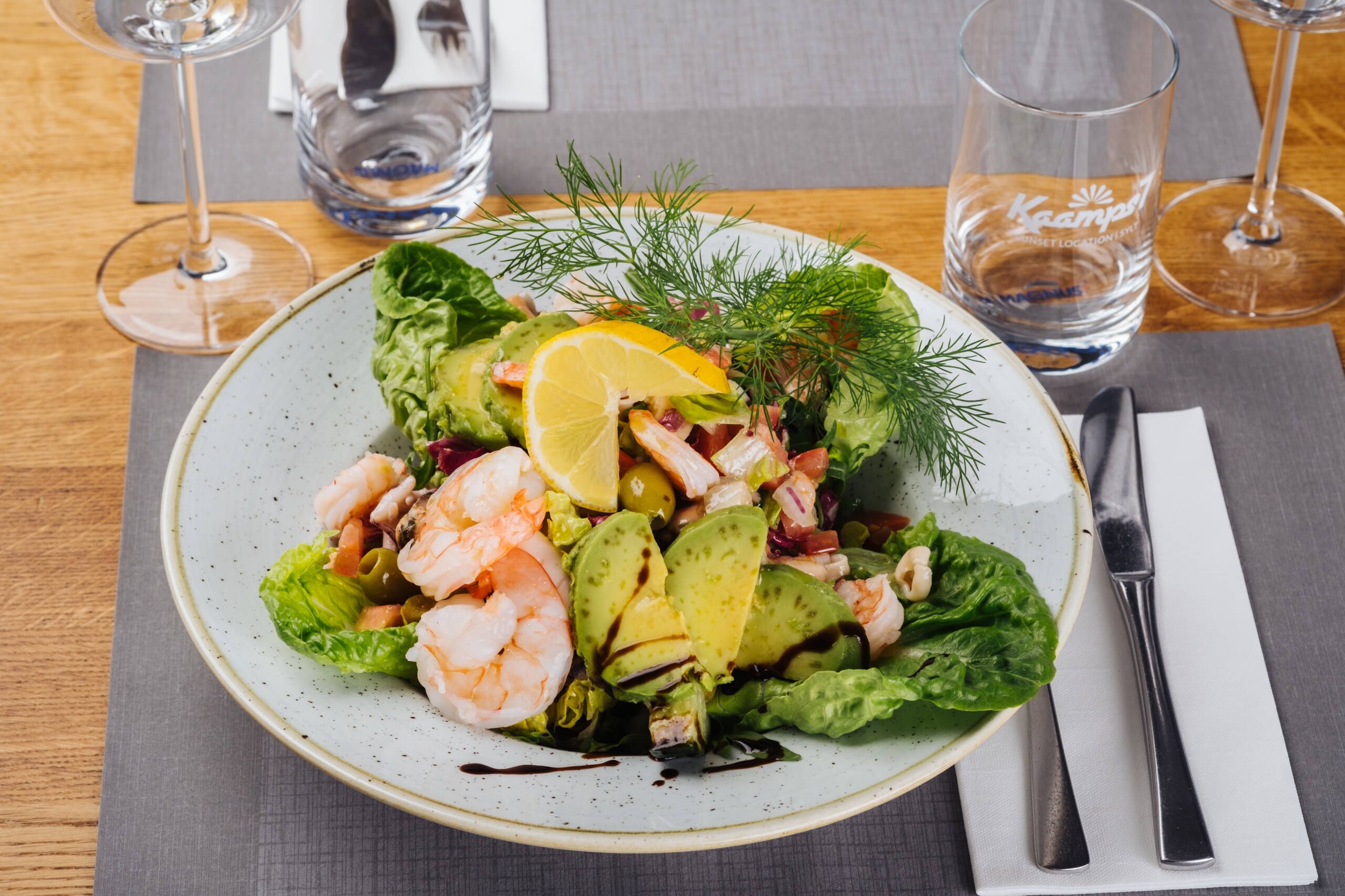 Kaamps7 Salat mit Garnelen Kampen