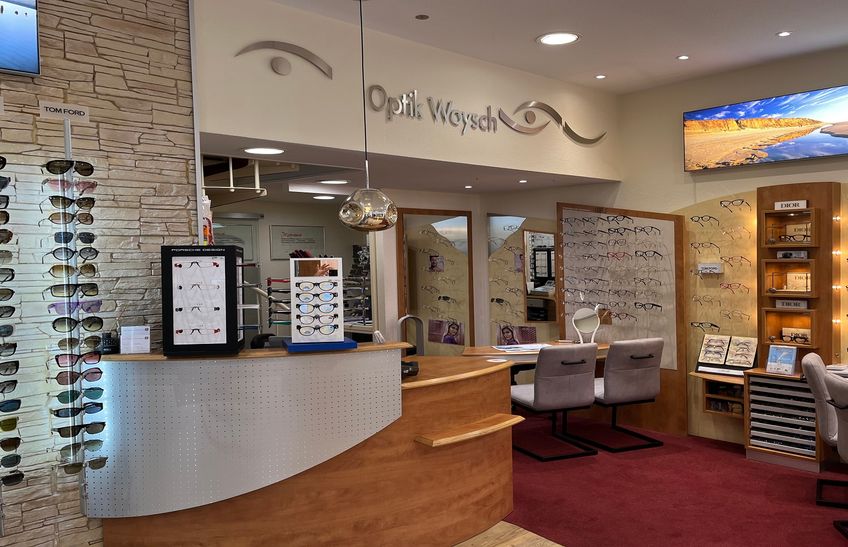 Optik Woysch Geschäft innen Westerland Sylt