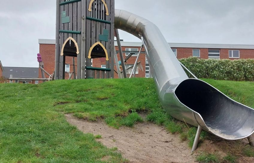 Piratenspielplatz Jap-Peter-Hansen-Wai Rutschturm
