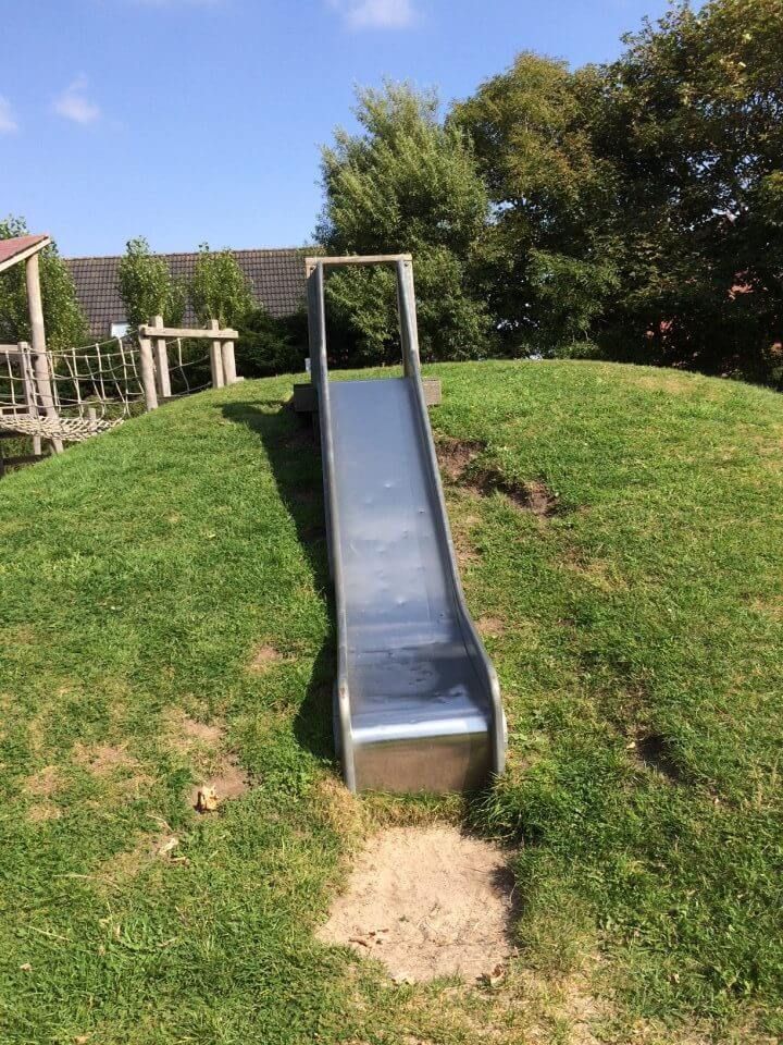 Spielplatz Stadumstraße Rutsche