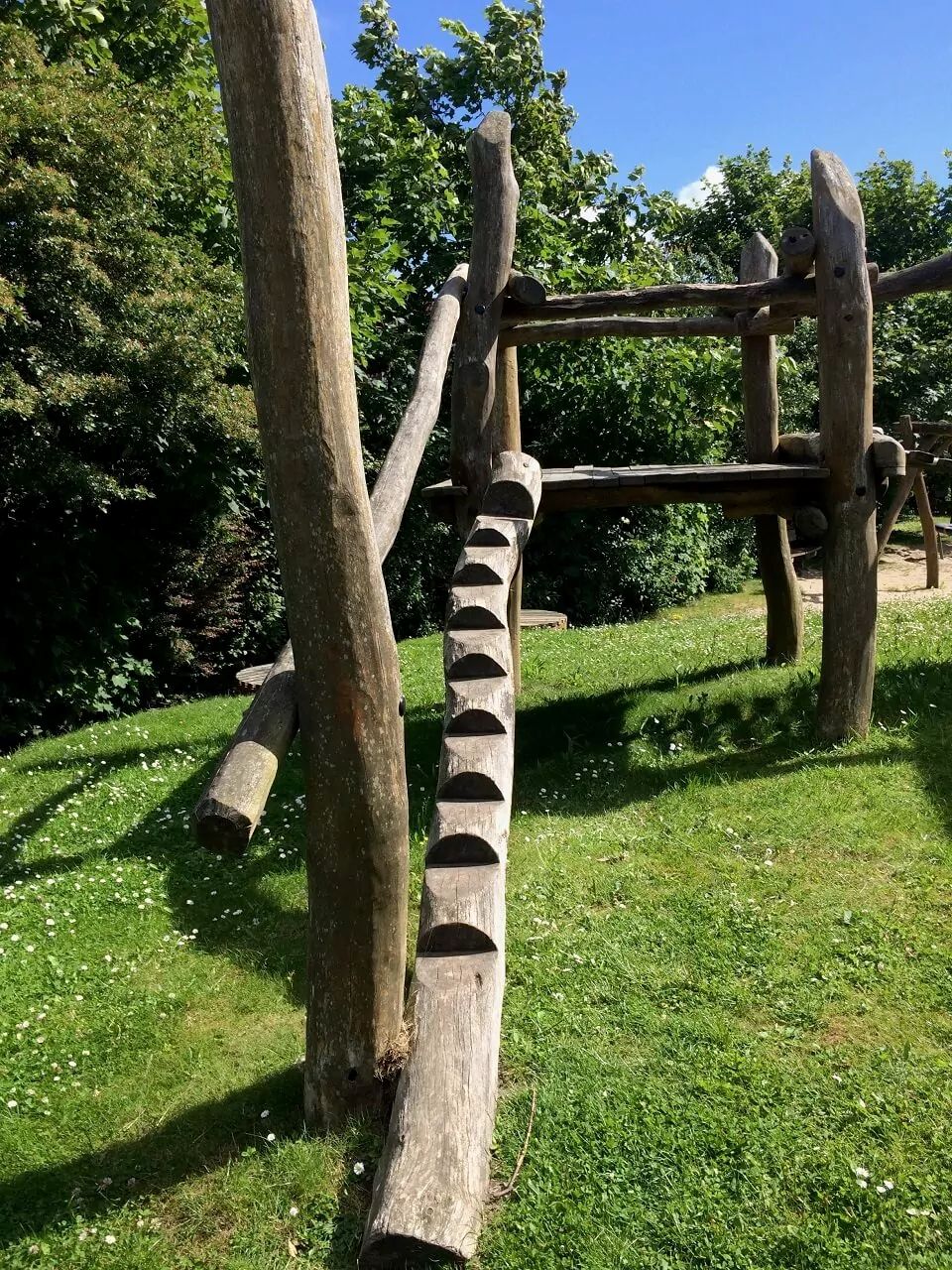 Spielplatz-Friedrichshain_Westerland_Klettergeruest