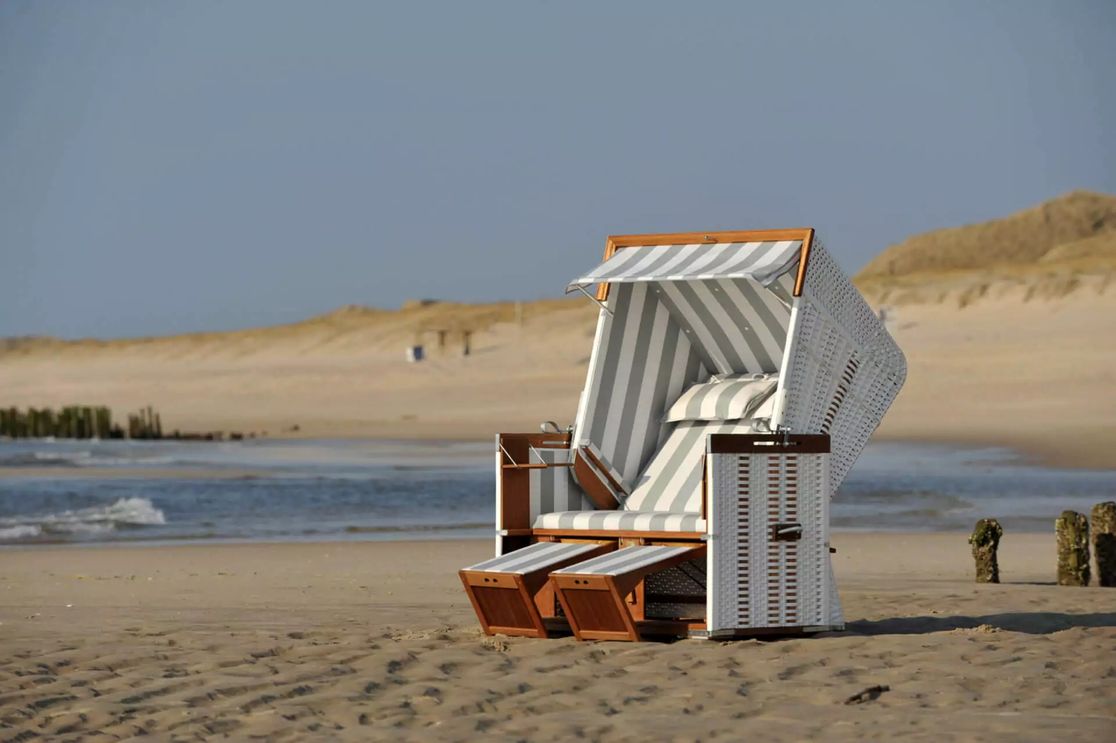 Strandkorb Grau Strand Sylt