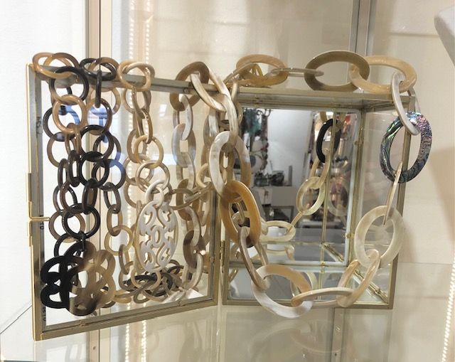 Shari Hoffmann Schmuck