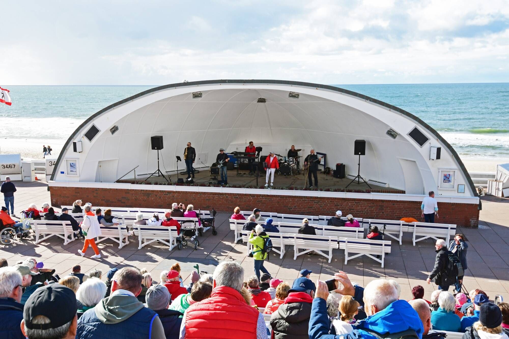 Hanno´s Beach Band bei der Musik am Meer in Westerland auf Sylt