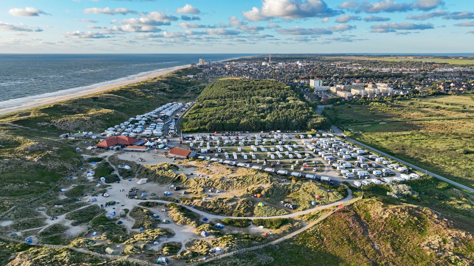 Drohnenaufnahme vom Campingplatz Westerland
