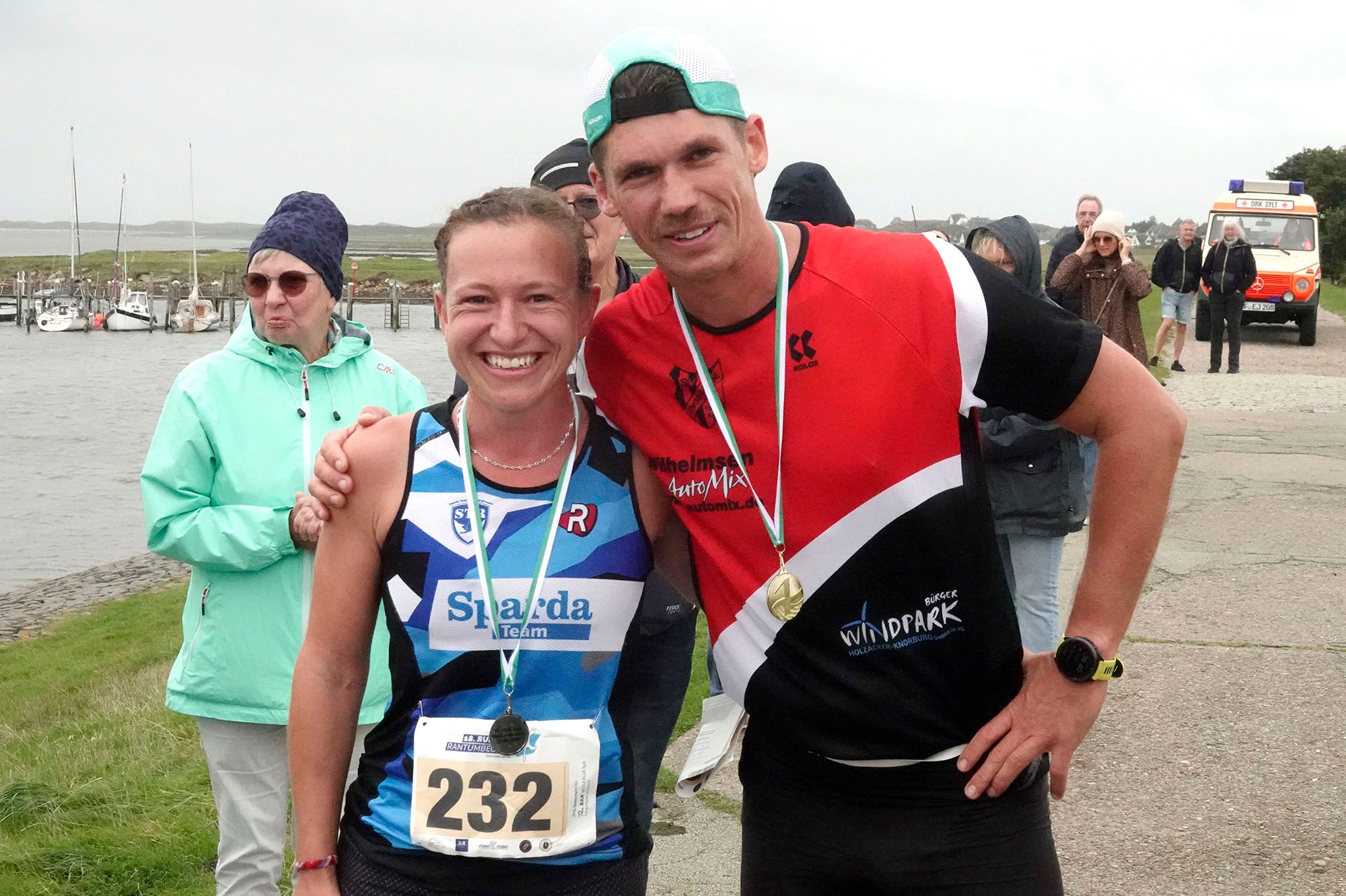 die schnellste Frau und der schnellste Mann beim Run ums Rantumbecken 2025