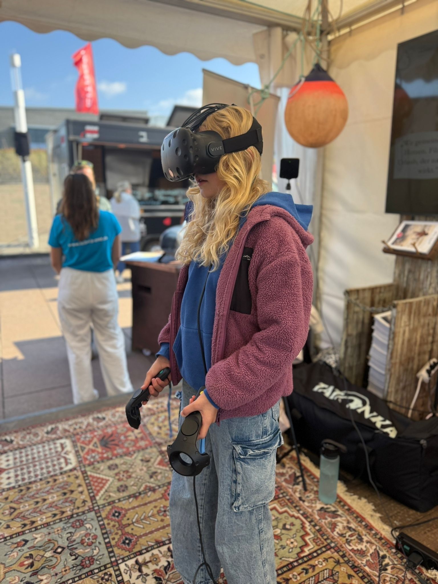 LEBENSWERT-Zelt Virtual Reality-Game zum Meeresschutz