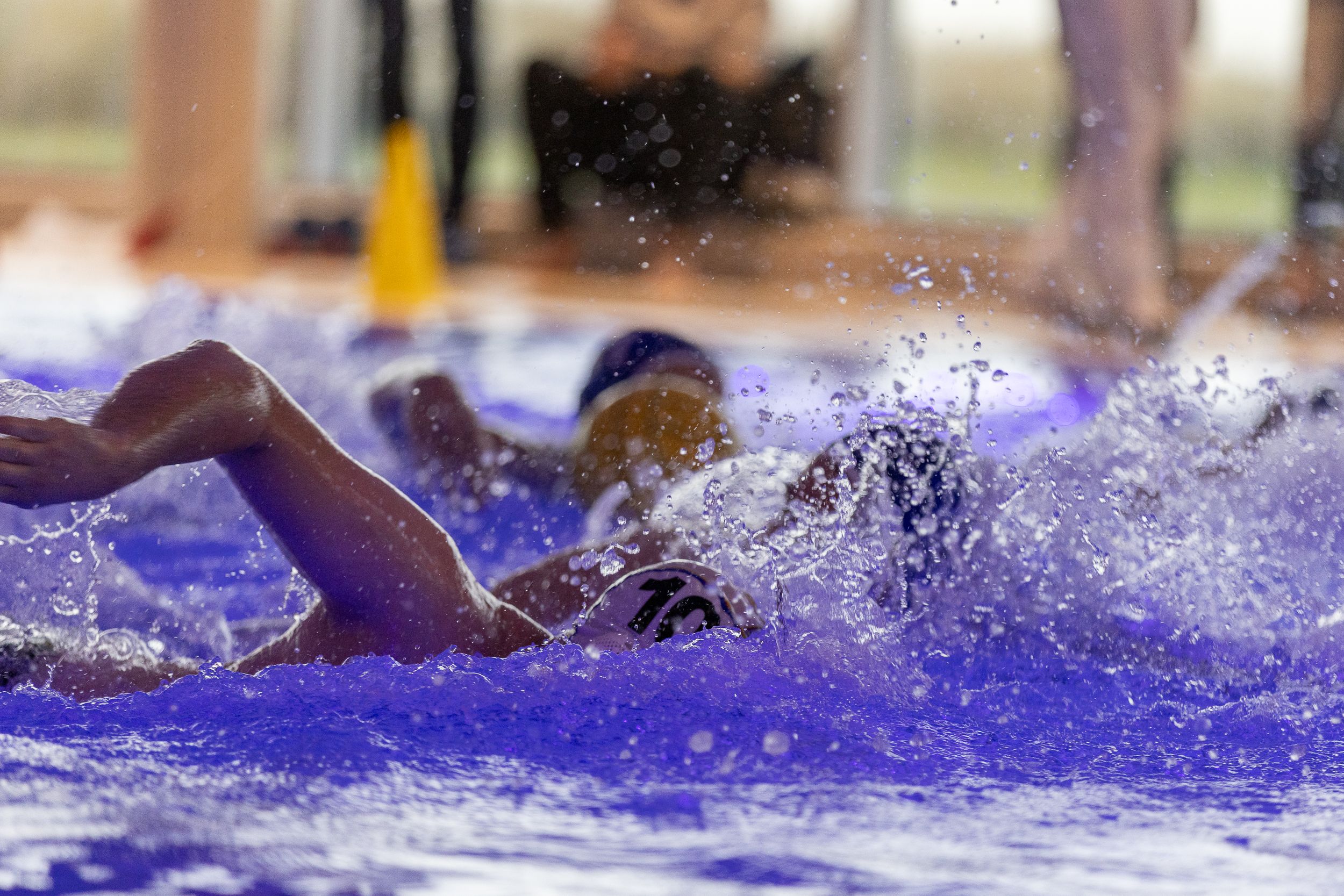 Wasserballspiel im Sportbecken der Sylter Welle