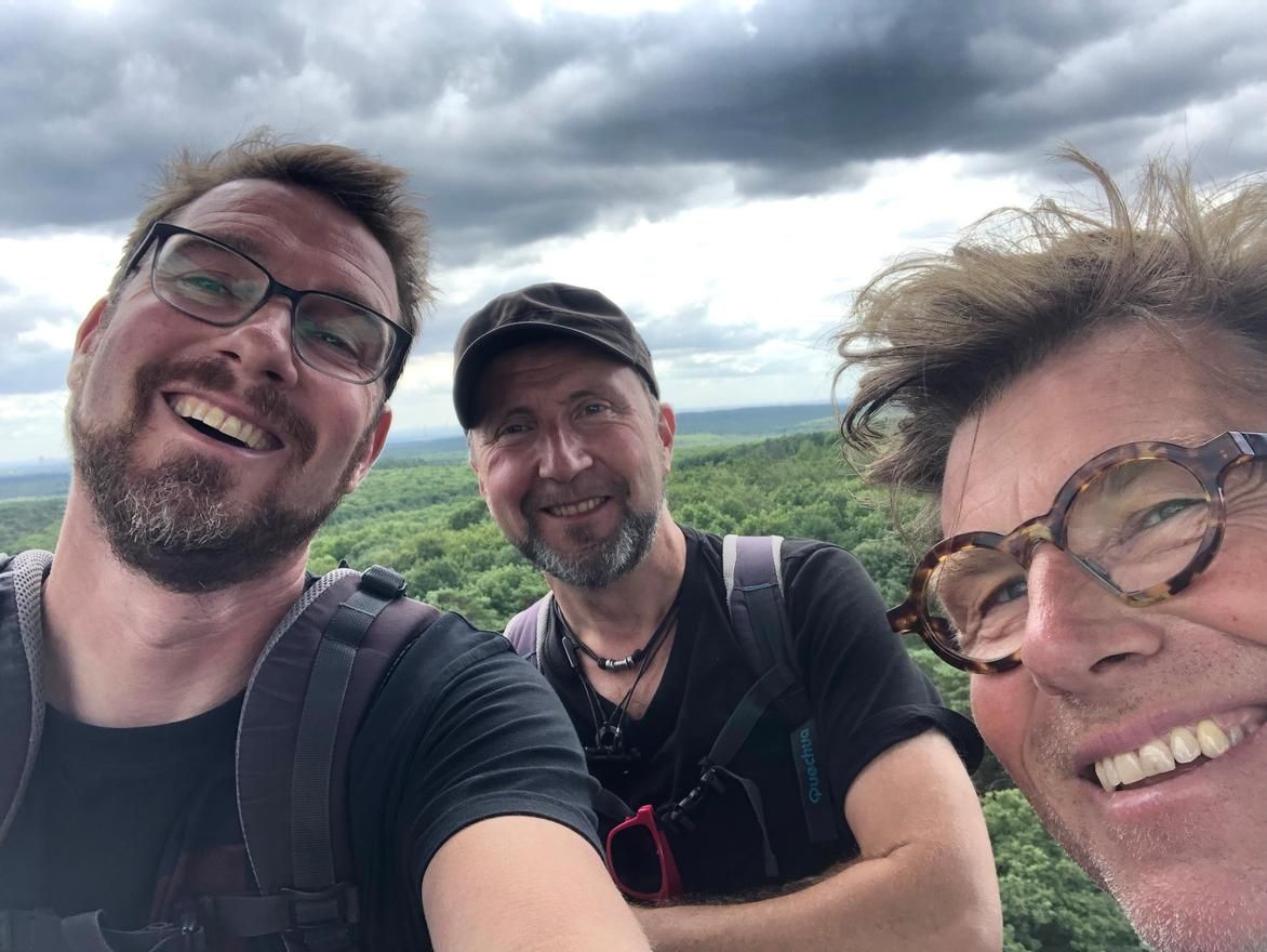 Selfie von Martin Fromme, Helmut Sanftenschneider und Sascha Thamm beim Wandern