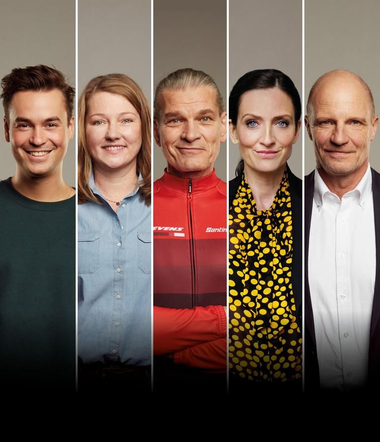 Aufnahme der fünf Schauspieler des Theaterstücks Es ist nur eine Phase, Hase