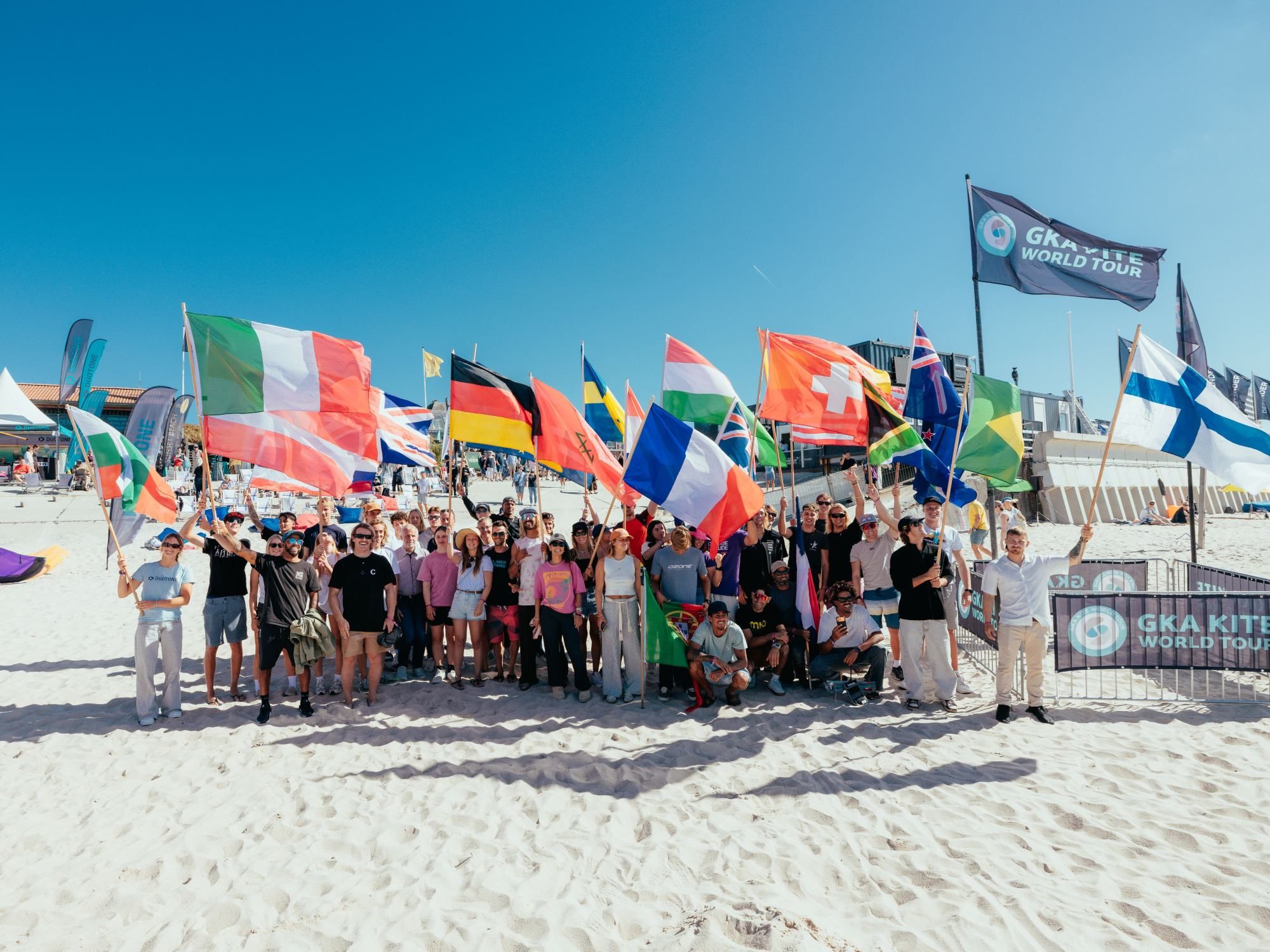 Alle Rider des Kitesurf World Cup Sytr 2026 am Strand von Westerland